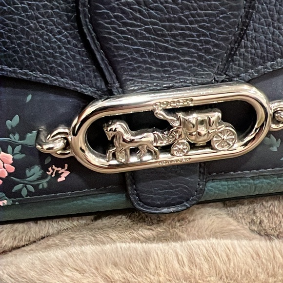 Coach bag - Picture 2 of 8